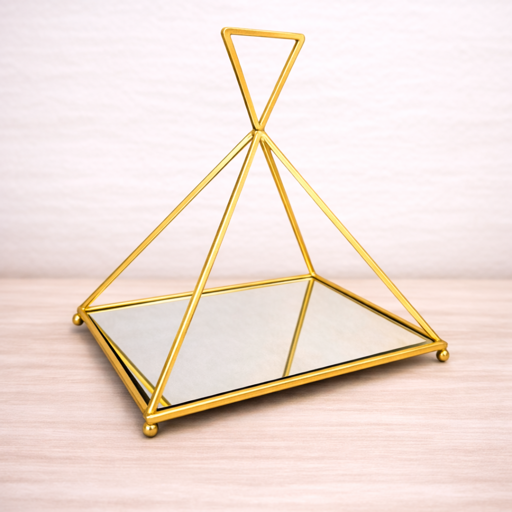Decorative Metal Glass Base Hamper Stand