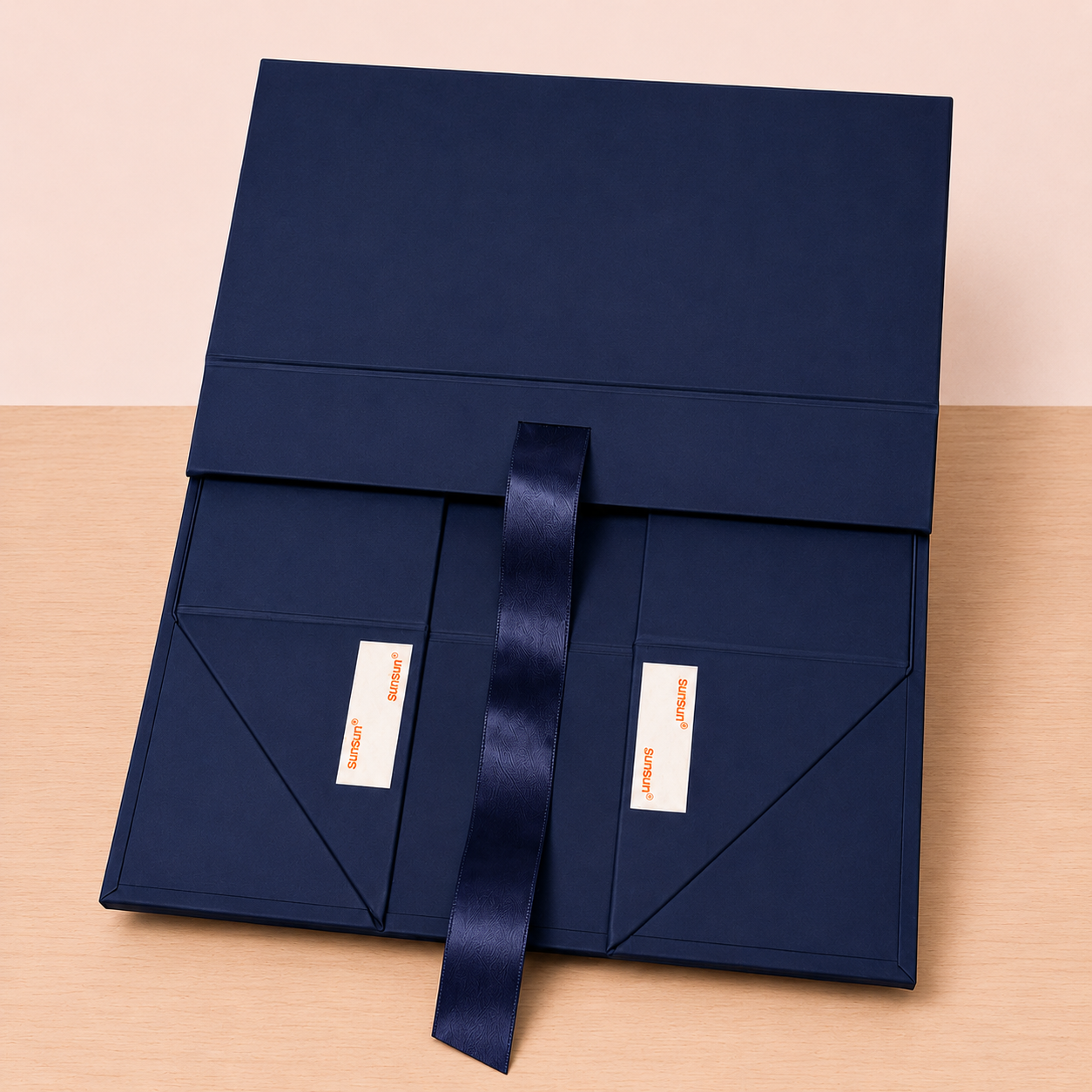 Collapsible Magnetic Ribbon Gift Box – Premium Foldable Hamper Box